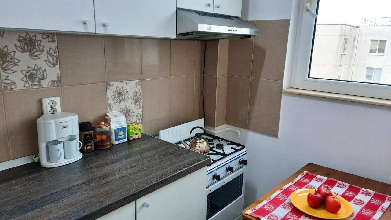 Lovely 1 Bedroom Apartment With Free Street Parking 布加勒斯特 外观 照片